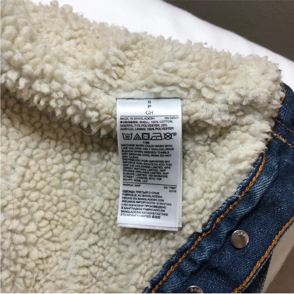 Gap Women's Sherpa-Lined Denim Jacket Medium Wash Jean Jacket S_12